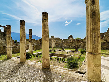 Antike Bauwerke in Pompeji